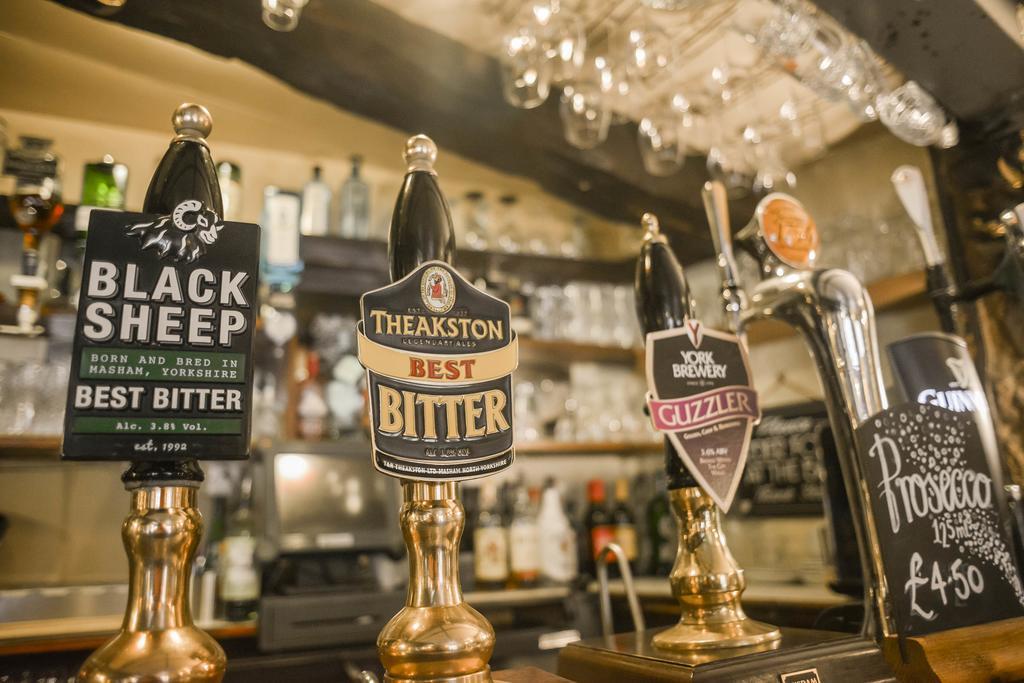 The Whitestonecliffe Inn Sutton  Esterno foto